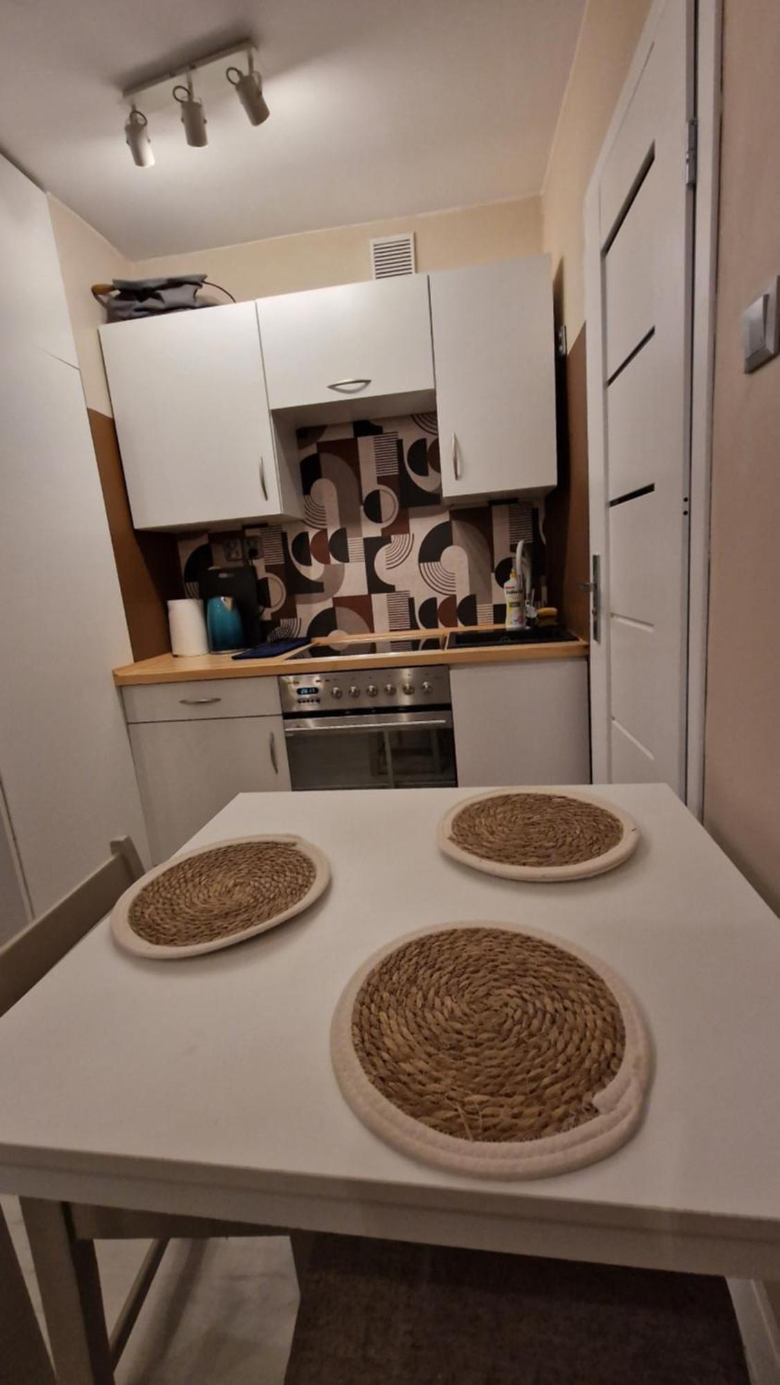 Apartament Poselska Λέγκνικα Εξωτερικό φωτογραφία